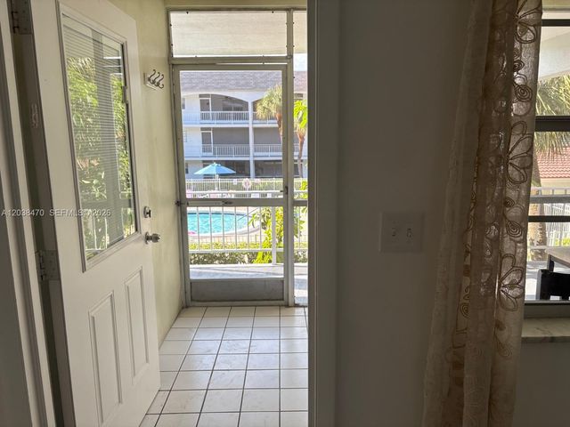 541 Blue Heron Drive 215, Hallandale Beach, FL 33009