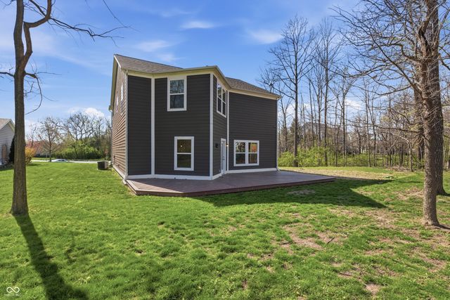 875 Harvest Ridge Drive, Avon, IN 46123