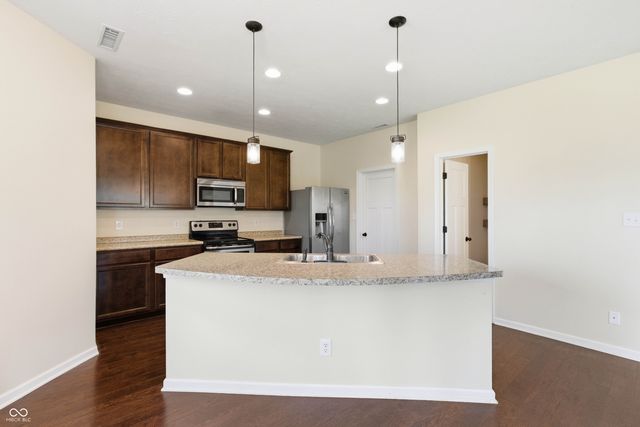 875 Harvest Ridge Drive, Avon, IN 46123