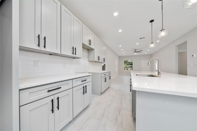 1039 37TH STREET, Orlando, FL 32805