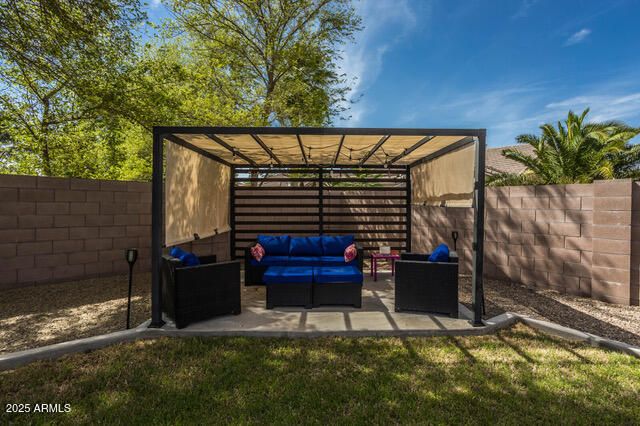 44566 W HIGH DESERT Trail, Maricopa, AZ 85139