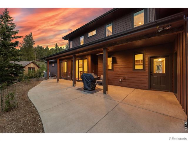 2742 Ypsilon Circle, Estes Park, CO 80517