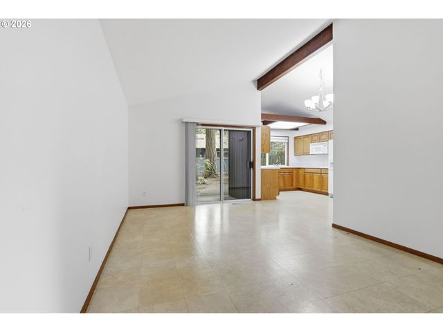 7250 Sw 28TH Ct, Beaverton, OR 97008