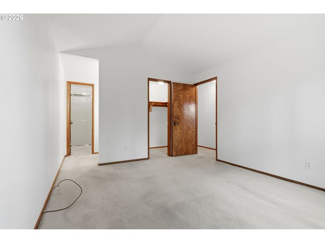 7250 Sw 28TH Ct, Beaverton, OR 97008