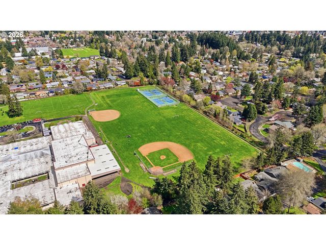 7250 Sw 28TH Ct, Beaverton, OR 97008