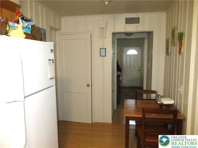 329 West Brookdale Street, Allentown City, PA 18103