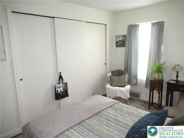 329 West Brookdale Street, Allentown City, PA 18103