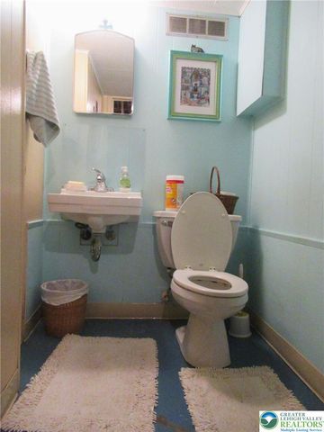 329 West Brookdale Street, Allentown City, PA 18103