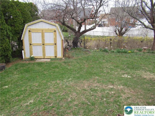 329 West Brookdale Street, Allentown City, PA 18103