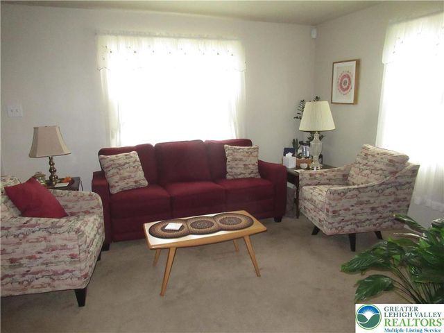 329 West Brookdale Street, Allentown City, PA 18103