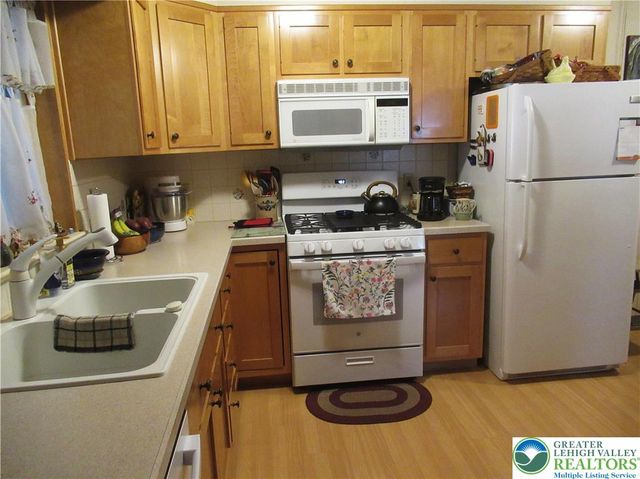 329 West Brookdale Street, Allentown City, PA 18103