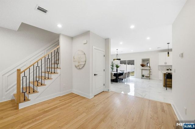 488 Dewey Avenue, Saddle Brook, NJ 07663