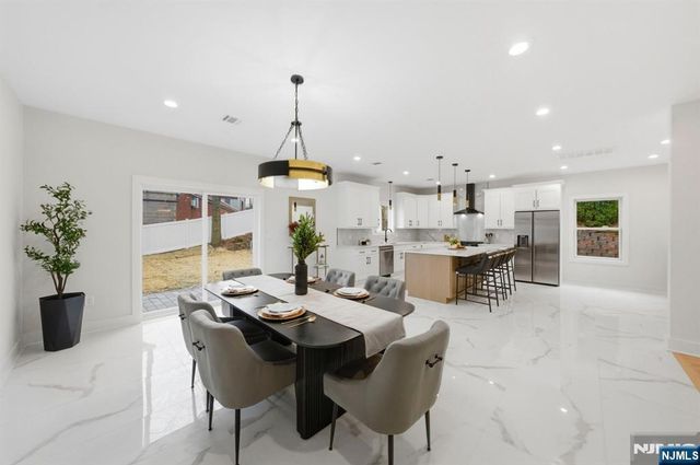 488 Dewey Avenue, Saddle Brook, NJ 07663