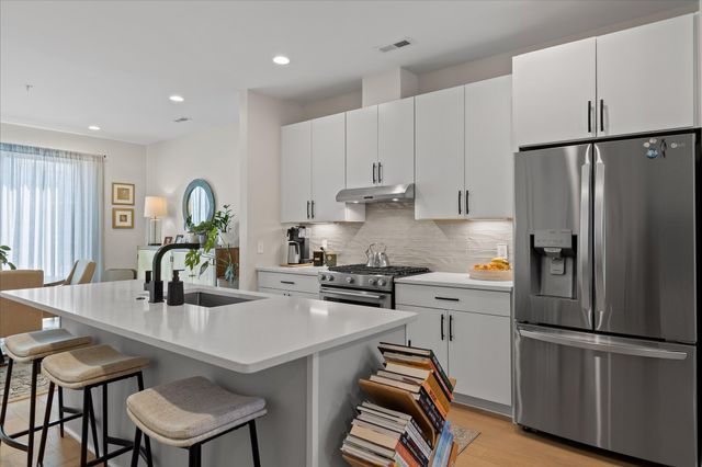 895 Cherokee Boulevard 105, Chattanooga, TN 37405