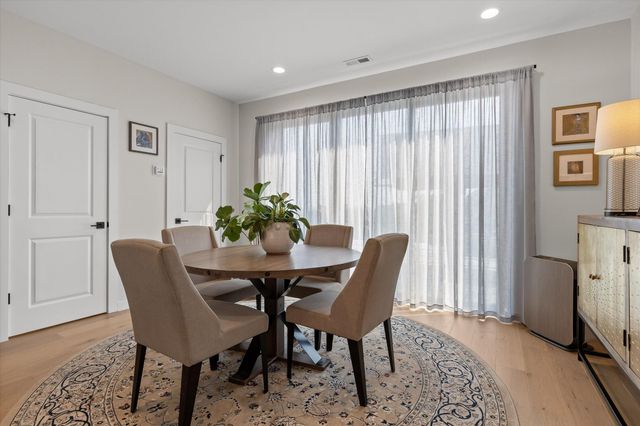 895 Cherokee Boulevard 105, Chattanooga, TN 37405
