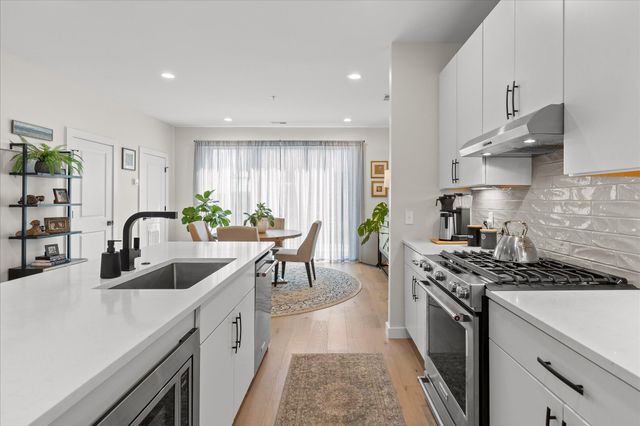 895 Cherokee Boulevard 105, Chattanooga, TN 37405