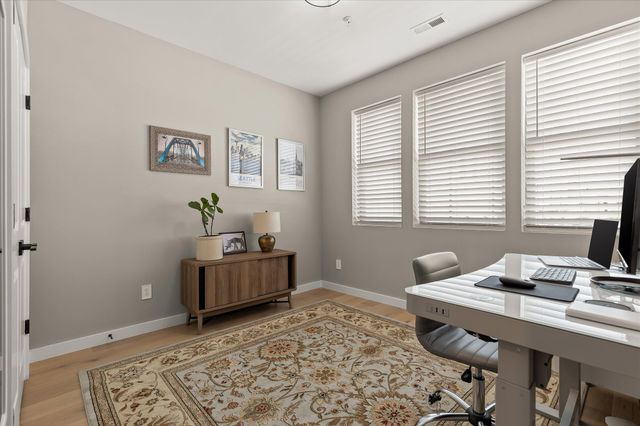 895 Cherokee Boulevard 105, Chattanooga, TN 37405