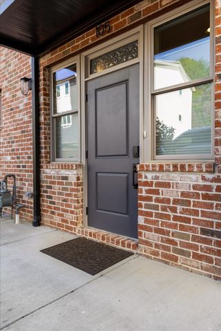 895 Cherokee Boulevard 105, Chattanooga, TN 37405