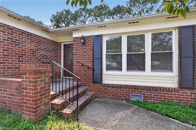 419 Dunham Massie DR, Hampton, VA 23669