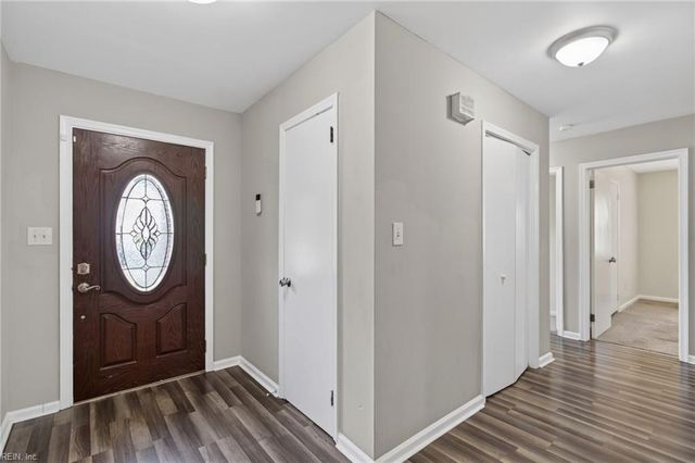 419 Dunham Massie DR, Hampton, VA 23669