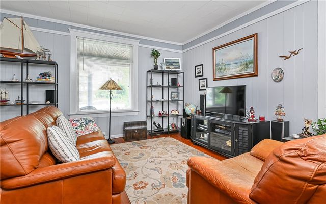 339 Park St, Beaver, PA 15009