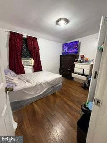 1511 HONAN ST, Chester, PA 19013