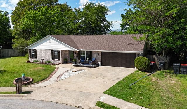 3826 Derrick Lane, Springdale, AR 72762