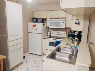 15525 N Miami Lakeway N 209-8, Miami Lakes, FL 33014