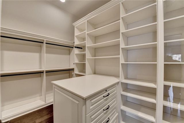 8360 Kenningston Way, Duluth, GA 30097