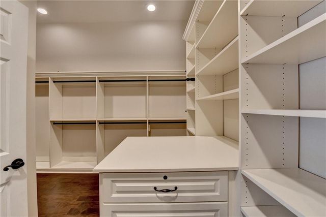 8360 Kenningston Way, Duluth, GA 30097