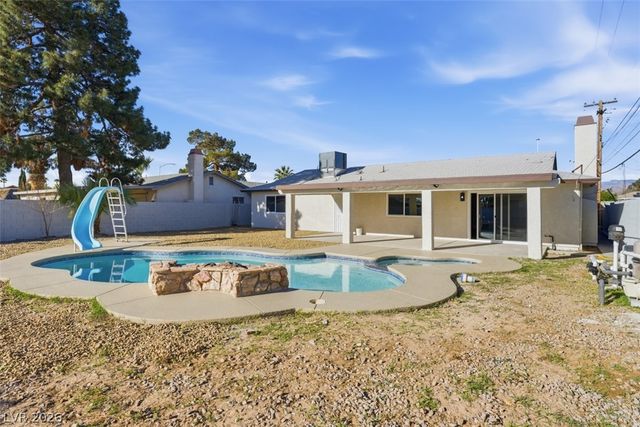 800 South Mallard Street, Las Vegas, NV 89107