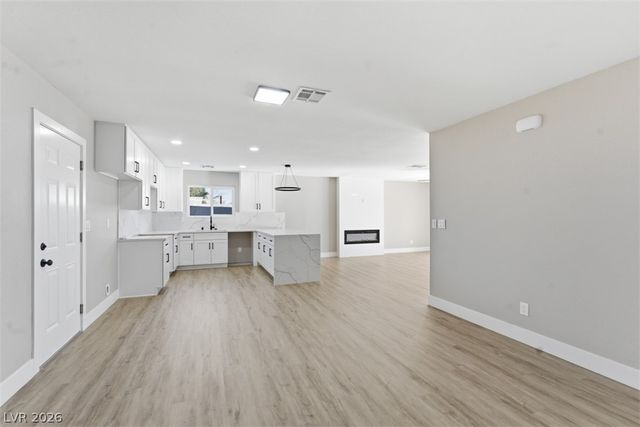 800 South Mallard Street, Las Vegas, NV 89107