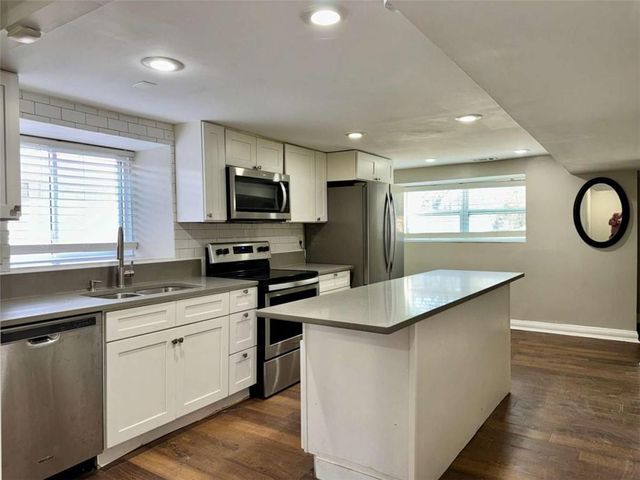 1307 SW Lorenzo SW Drive B, Atlanta, GA 30310