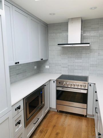 303 Coast Blvd 13, La Jolla, CA 92037