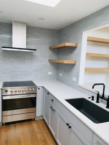 303 Coast Blvd 13, La Jolla, CA 92037