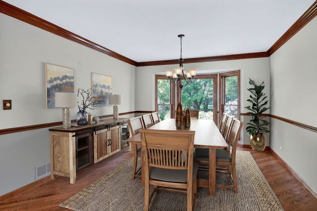 0N462 Arbor Court, Winfield, IL 60190