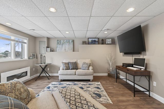 26175 120th Street NW, Zimmerman, MN 55398