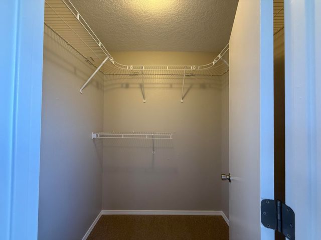 1401 Casa Roja Place NW, Albuquerque, NM 87120