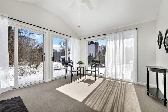 5 Shawsheen Street, Tewksbury, MA 01876