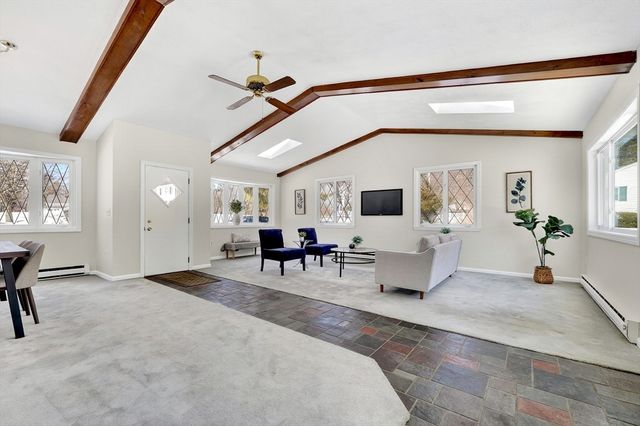 5 Shawsheen Street, Tewksbury, MA 01876