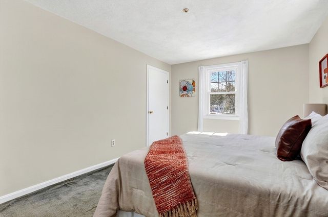 5 Shawsheen Street, Tewksbury, MA 01876