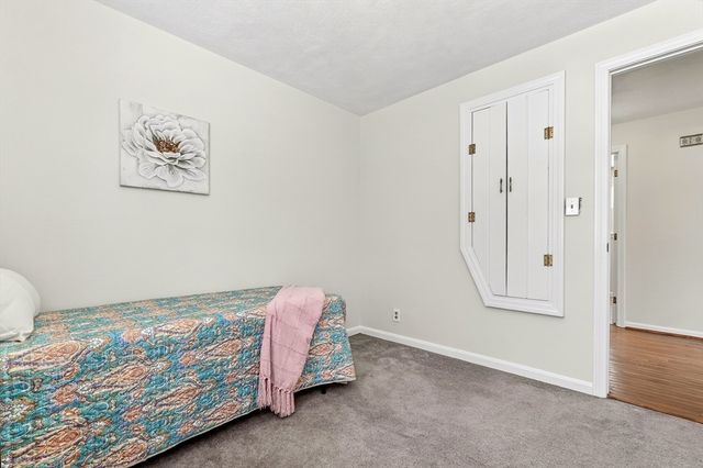 5 Shawsheen Street, Tewksbury, MA 01876