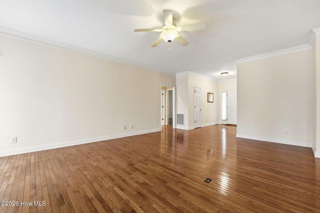 214 Longleaf Drive, West End, NC 27376