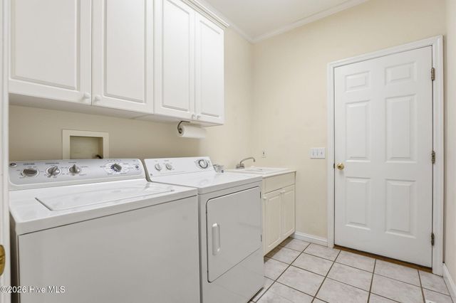 214 Longleaf Drive, West End, NC 27376