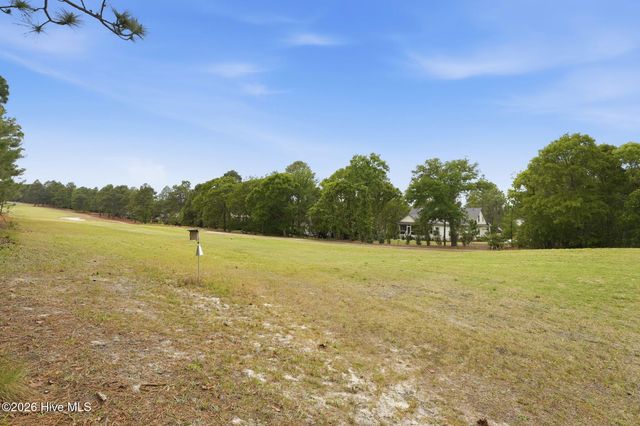 214 Longleaf Drive, West End, NC 27376