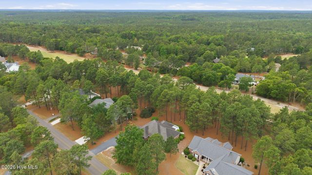 214 Longleaf Drive, West End, NC 27376