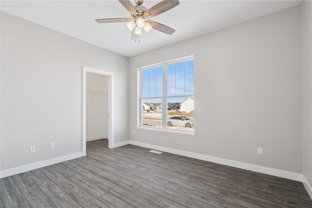 1359 Cedar Springs Dr, Marion, IA 52302