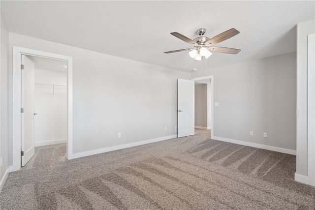 1359 Cedar Springs Dr, Marion, IA 52302