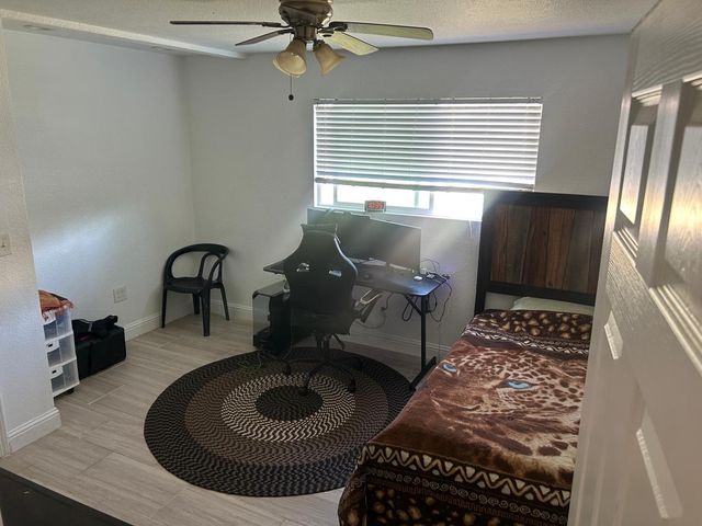 5839 Palm Ave, Sacramento, CA 95841