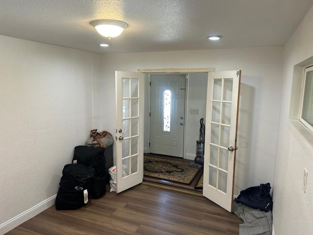 5839 Palm Ave, Sacramento, CA 95841